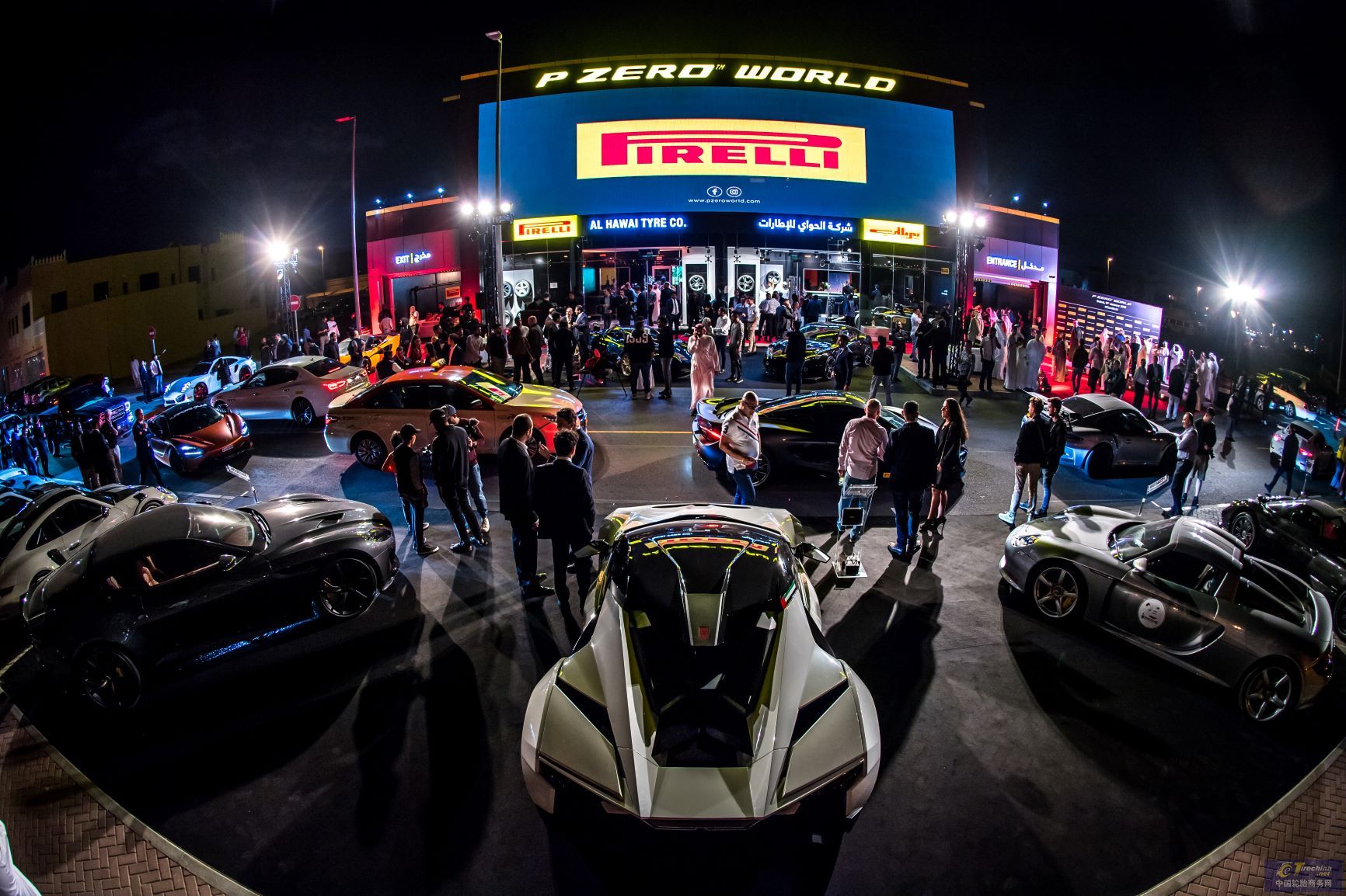 倍耐力 P ZERO WORLD 登陆迪拜，全球第四家品牌体验中心亮相第三个大陆