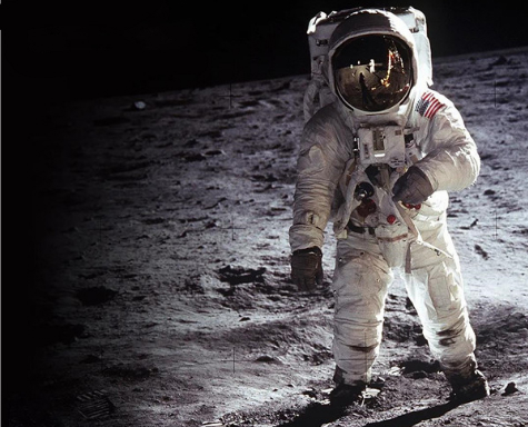 人类月球日｜登月者与佳通轮胎的共通点是▁?