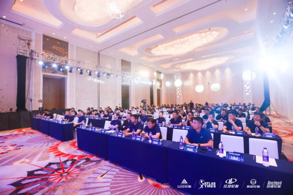 聚力驰骋，迎潮而立|玲珑2021商用车轮胎年中经销商会议召开！