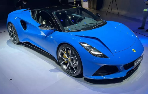 固特异轮胎携多款高端车型璀璨亮相2021广州车展