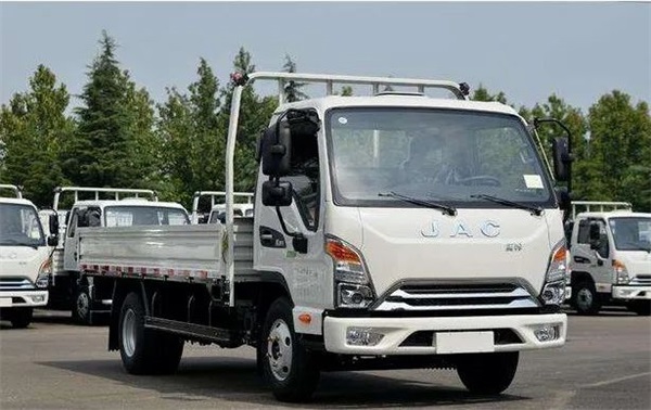 数十家车企联名签署承诺书，不再选用这种轮胎