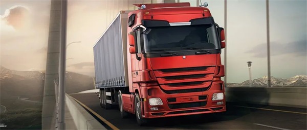 轮胎有异物？千万要注意！