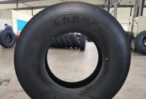 500强企业入局轮胎，首批定制产品已下线
