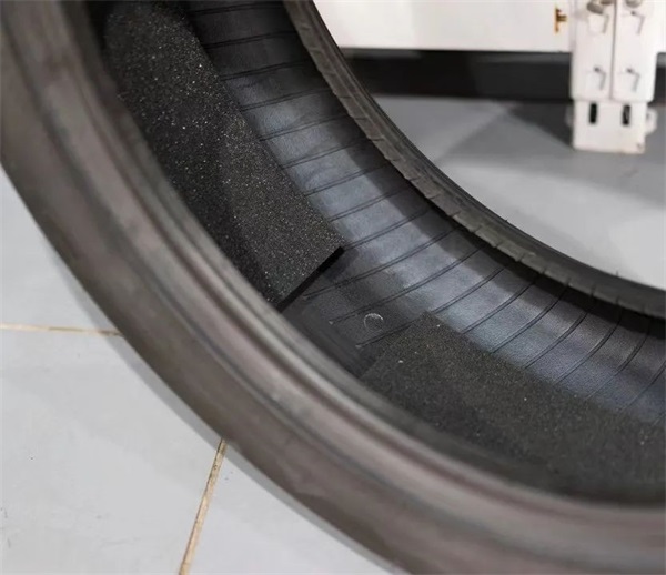 创新科技让轮胎性能再飞跃，雷神轮胎将静音与性能完美结合