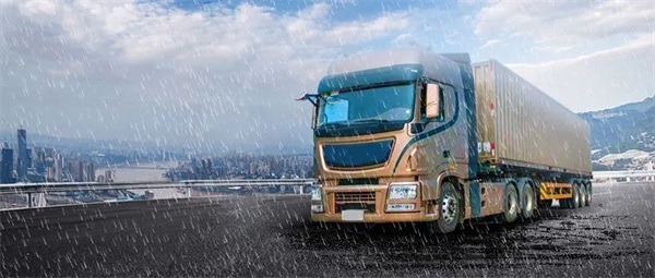暴雨行车，这几点一定要注意！