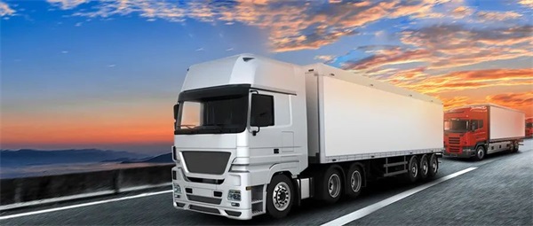 极端天气下，卡友们如何安全行车？